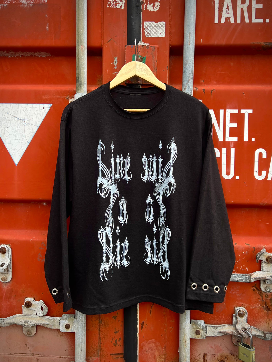 Metal Quarter Sleeve Tee